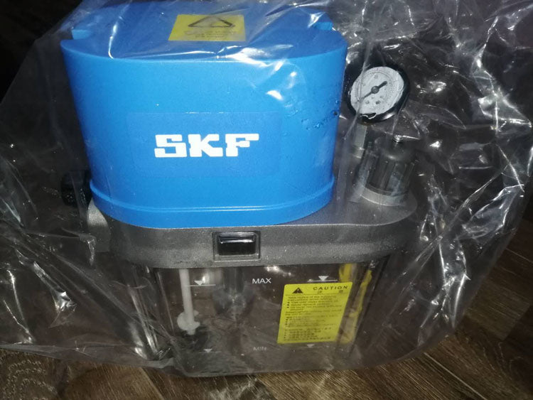 Vogel -SKF Lube Pump MCU2-11AAA1010+428 REPLACE MKU11-KW2-K005 2L