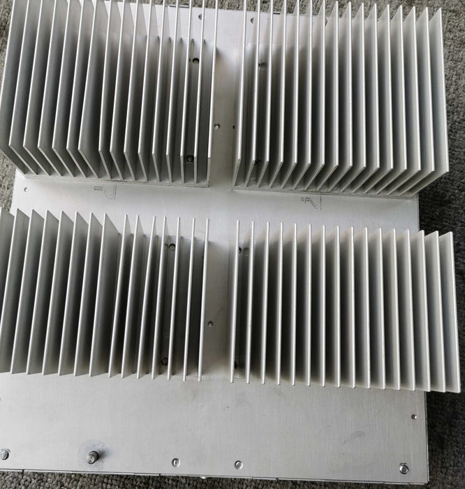 DSQC406 3HAC035301-001 ABB Servo Drive Unit Servo Driver Servo Amplifier