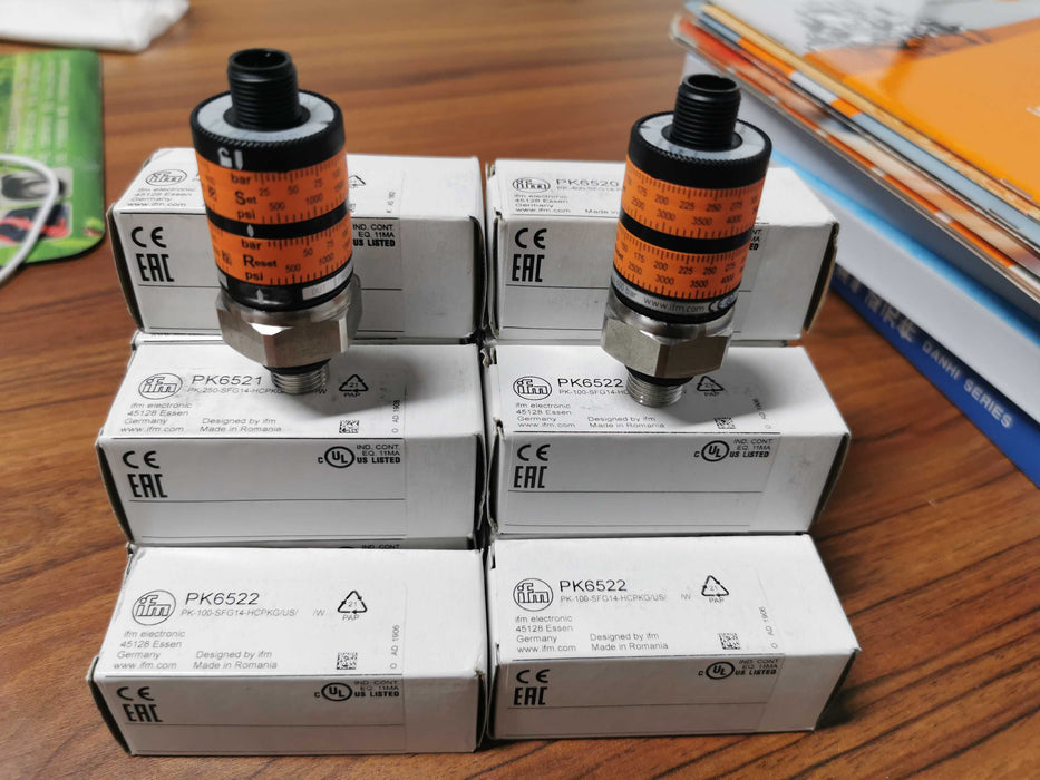 1PC New In Box New In Box IFM PK6524 Pressure Sensor