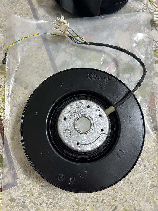 EBM-Papst R2D190-AC22-12 AC Motorized Impeller Ball Bearing 400V 0.13A/0.11A 56W/62W 2550RPM/2770RPM Flange Mount