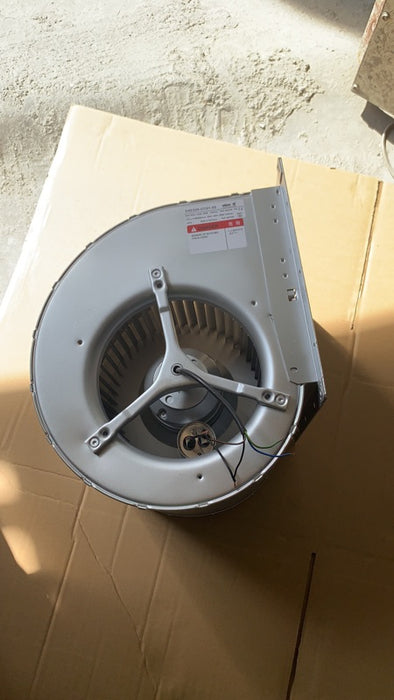 D4E225-CC01-54 Ebm-papst Centrifugal Fan 370 x 327 x 341mm, 2615m³/h, 230 V AC (D4E 225 Series)